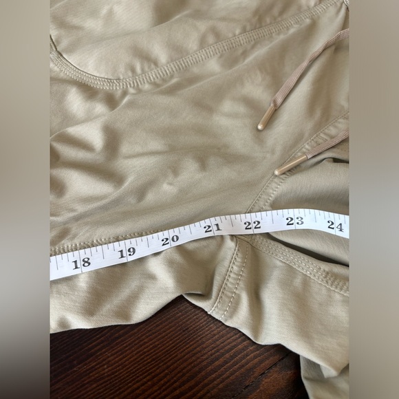 The North Face Pants Beige Ruched Hiking Casual Outdoor Cropped Capris Womens XL - Picture 9 of 11